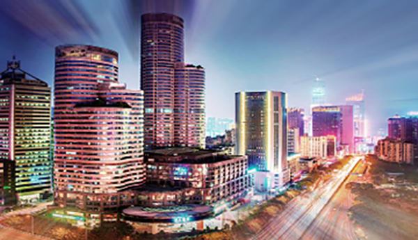 两江假日酒店夜景。重庆两江假日酒店管理有限公司供图
