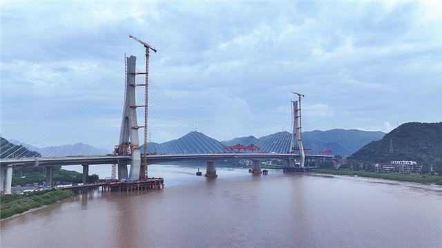 https://img2.danews.cc/upload/images/20250722/b2852571e60e36748b5bdad7bf60cc17.jpg