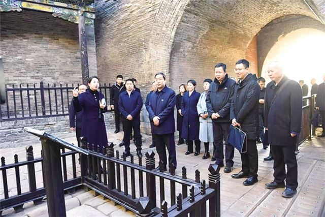 10195390564954665_30.jpg 10195390564954665_30.jpg