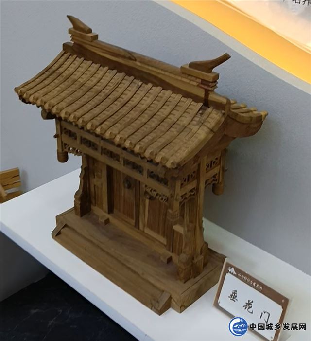 13140594429717725_30.jpg 13140594429717725_30.jpg